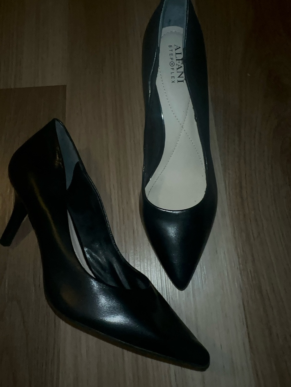 Alfani Black Pointed-Toe Leather Pumps